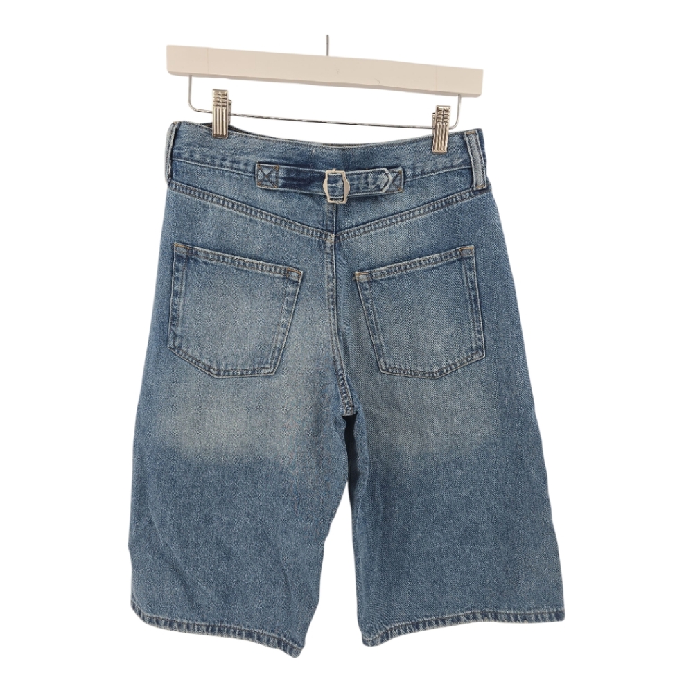 BDG Jean Shorts Size 26 Light/Medium Wash 100% Cotton Dad Shorts - Picture 2 of 9